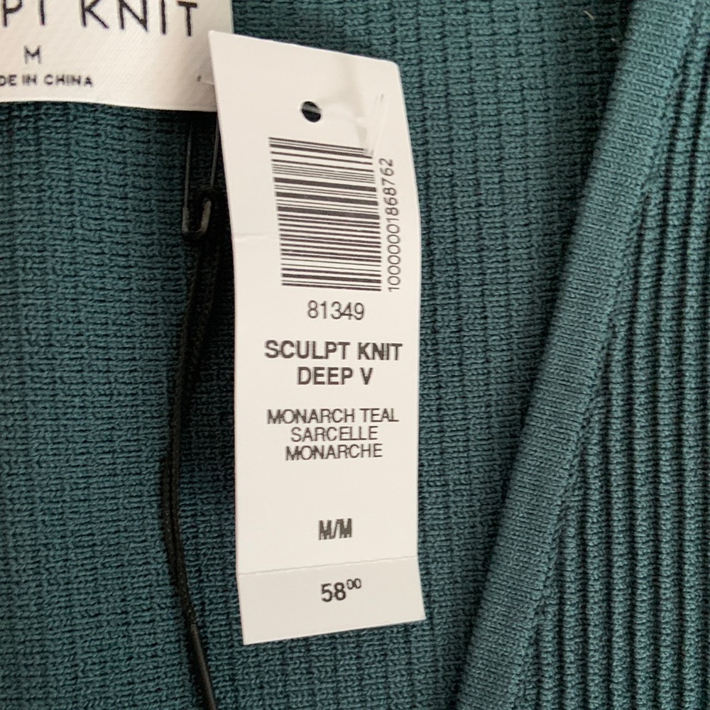 Aritzia Babaton Teal Deep V Sculpt Knit Ribbed Crop Top - Picture 3 of 5